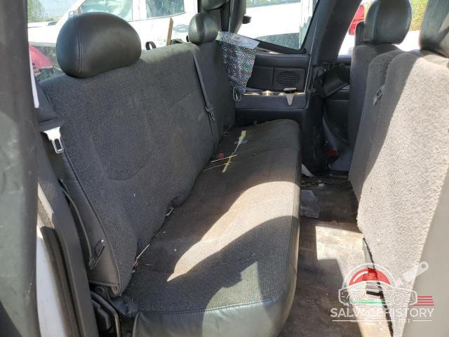 1GCEC19V46Z203916 2006 CHEVROLET ALL Models photo no. 10