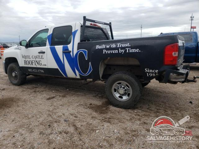 1GC4KXBG4AF141098 2010 CHEVROLET ALL Models photo no. 2