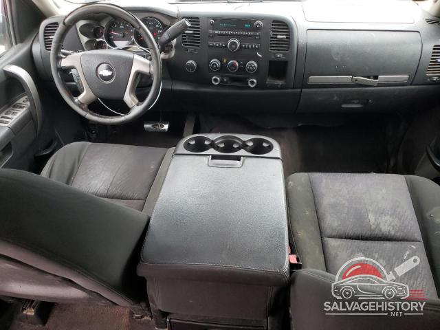 1GC4KXBG4AF141098 2010 CHEVROLET ALL Models photo no. 8