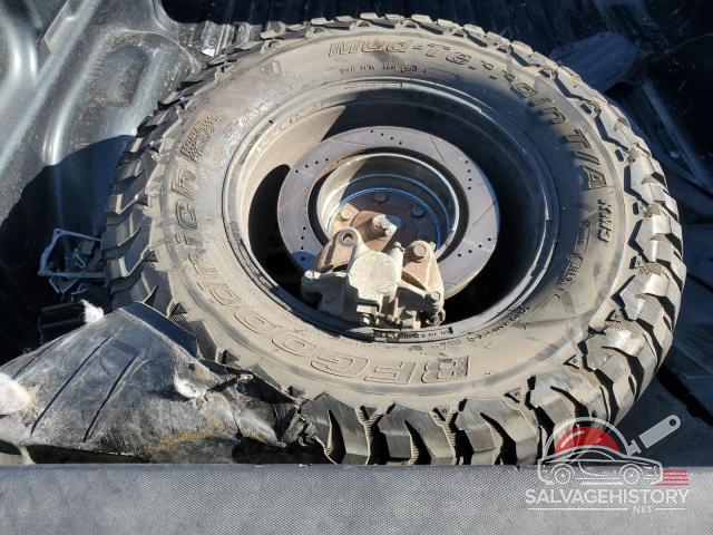 3GCUKREC6JG357845 2018 CHEVROLET ALL Models photo no. 12