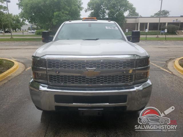 2GC2KREG3K1222892 2019 CHEVROLET ALL Models photo no. 5
