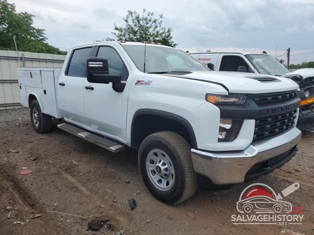 1GB4WRE78NF221915 2022 CHEVROLET ALL Models photo no. 4