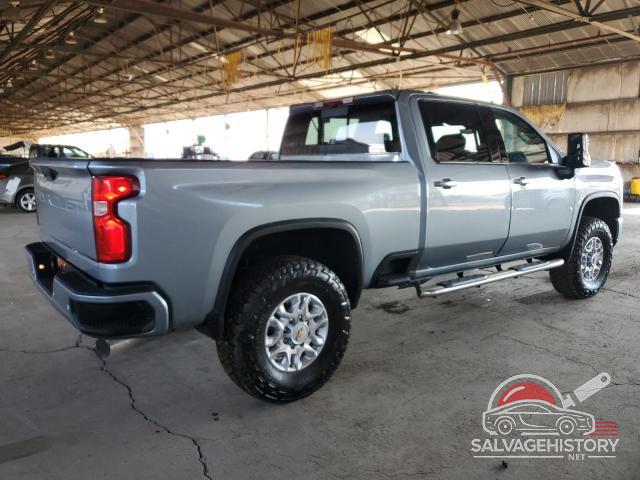 2GC1YPEY8R1144109 2024 CHEVROLET ALL Models photo no. 3