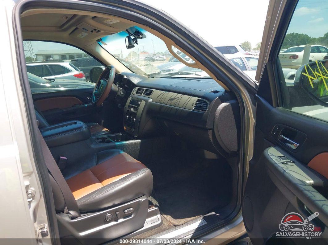 3GNFK12388G247833 2008 CHEVROLET AVALANCHE 1500 photo no. 5
