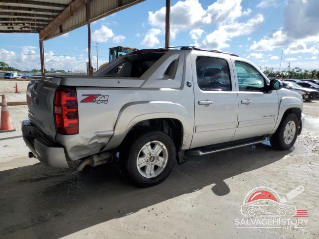 3GNTKFE74DG265853 2013 CHEVROLET AVALANCHE photo no. 3