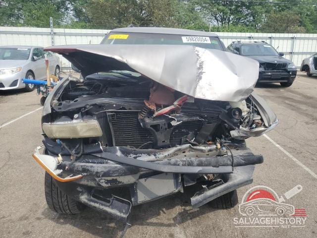 1GNCS13W3W2252472 1998 CHEVROLET BLAZER photo no. 5