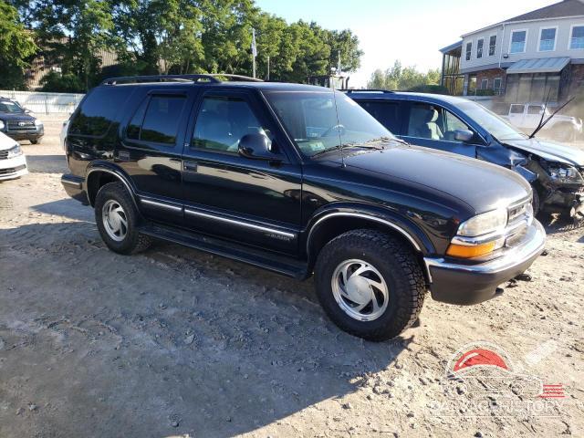 1GNDT13W3W2292441 1998 CHEVROLET BLAZER photo no. 4