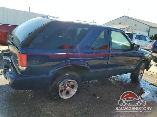 1GNCS18W7YK244399 2000 CHEVROLET BLAZER photo no. 3