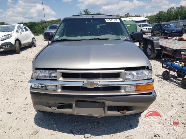 1GNDT13W6Y2327668 2000 CHEVROLET BLAZER photo no. 5