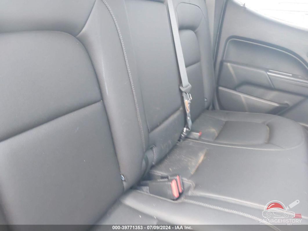 1GCPTEE12J1227397 2018 CHEVROLET COLORADO photo no. 8