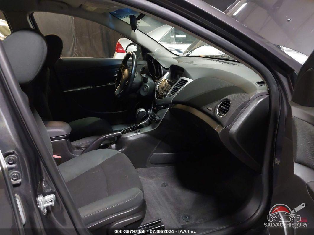 1G1PF5S9XB7250676 2011 CHEVROLET CRUZE photo no. 5