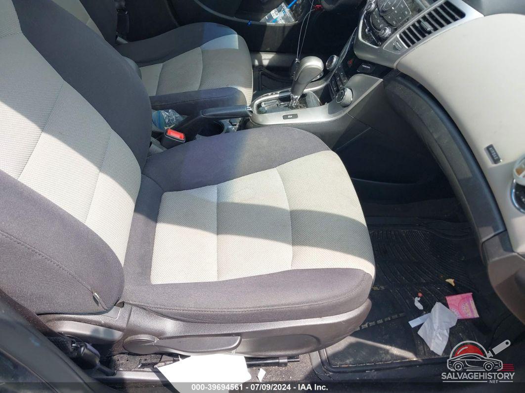 1G1PA5SG2E7458438 2014 CHEVROLET CRUZE photo no. 5