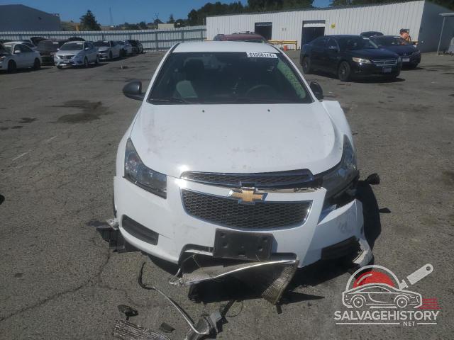 1G1PA5SG8E7203065 2014 CHEVROLET CRUZE photo no. 5