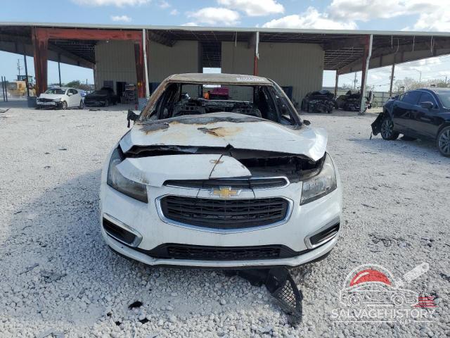 1G1PA5SH7F7196782 2015 CHEVROLET CRUZE photo no. 5