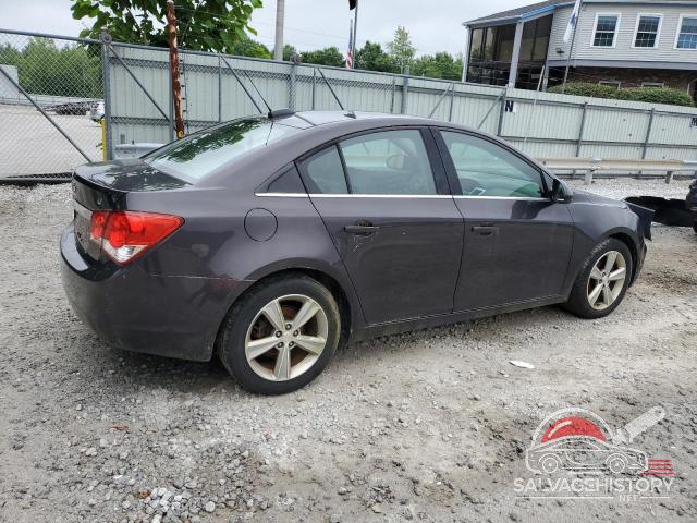 1G1PE5SB5F7283838 2015 CHEVROLET CRUZE photo no. 3