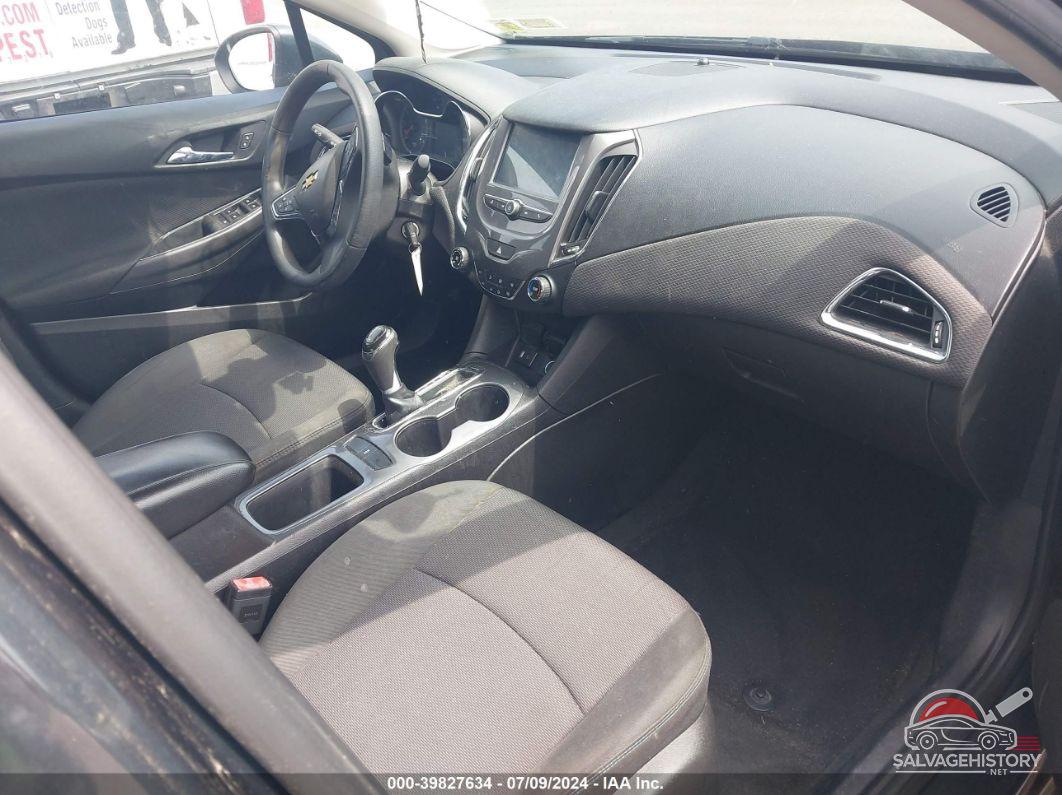 1G1BE5SM3H7143060 2017 CHEVROLET CRUZE photo no. 5