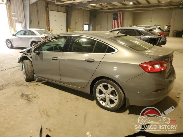 1G1BF5SMXH7142839 2017 CHEVROLET CRUZE photo no. 2