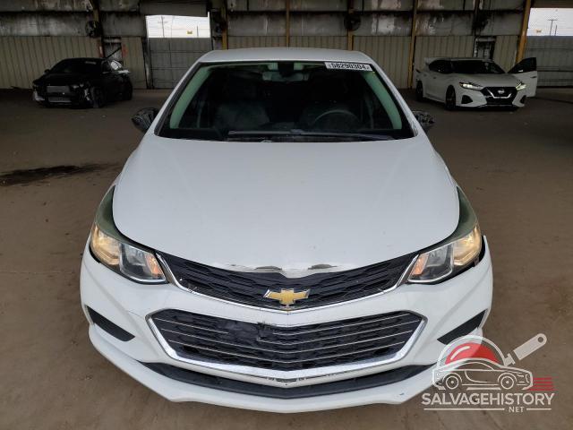 1G1BC5SM0J7150754 2018 CHEVROLET CRUZE photo no. 5