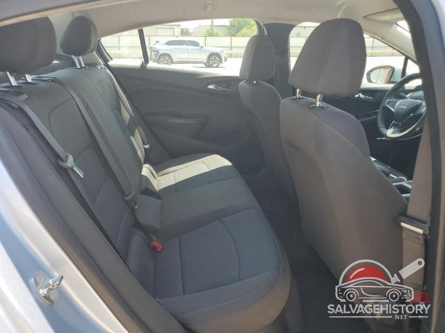 1G1BC5SM2J7221095 2018 CHEVROLET CRUZE photo no. 10