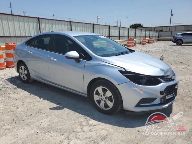 1G1BC5SM2J7221095 2018 CHEVROLET CRUZE photo no. 4