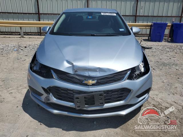1G1BC5SM2J7221095 2018 CHEVROLET CRUZE photo no. 5