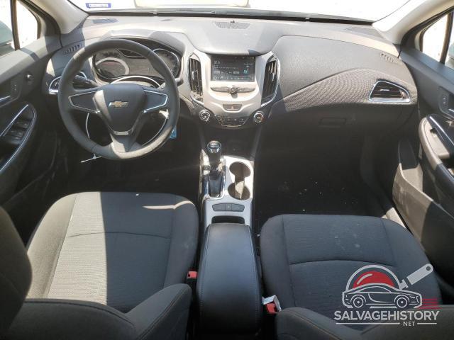 1G1BC5SM2J7221095 2018 CHEVROLET CRUZE photo no. 8