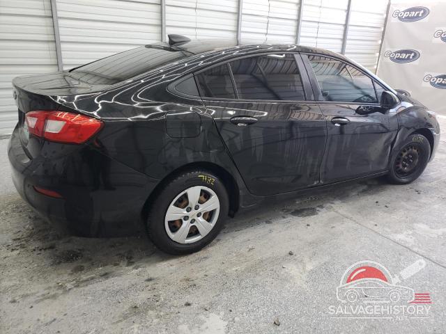 1G1BC5SM7J7212053 2018 CHEVROLET CRUZE photo no. 3