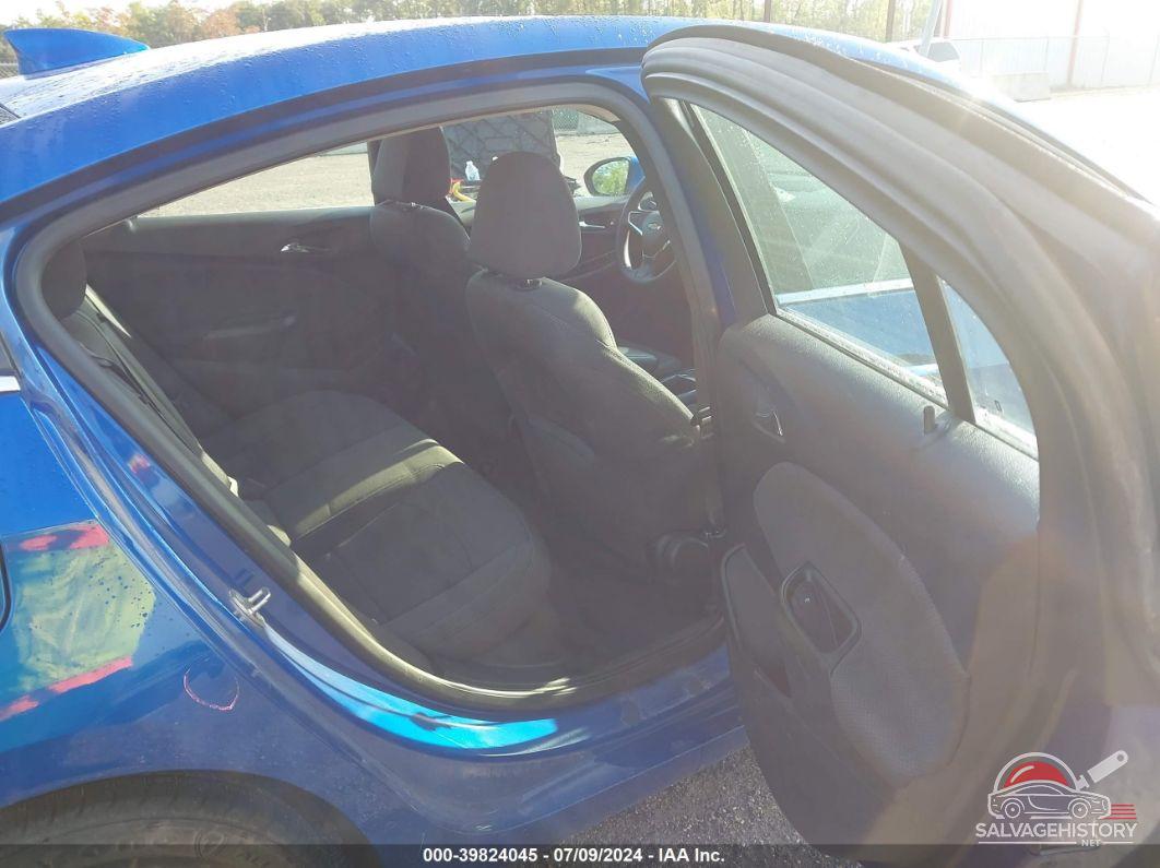 1G1BE5SM3J7138043 2018 CHEVROLET CRUZE photo no. 8