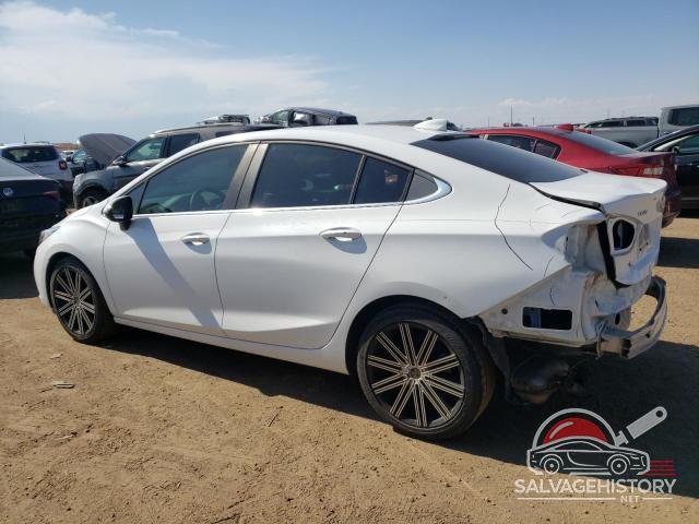 1G1BE5SM7J7224701 2018 CHEVROLET CRUZE photo no. 2