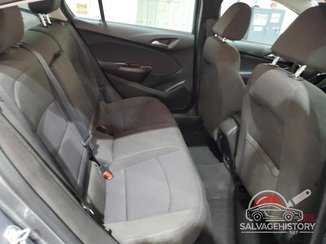 1G1BE5SMXJ7208170 2018 CHEVROLET CRUZE photo no. 10
