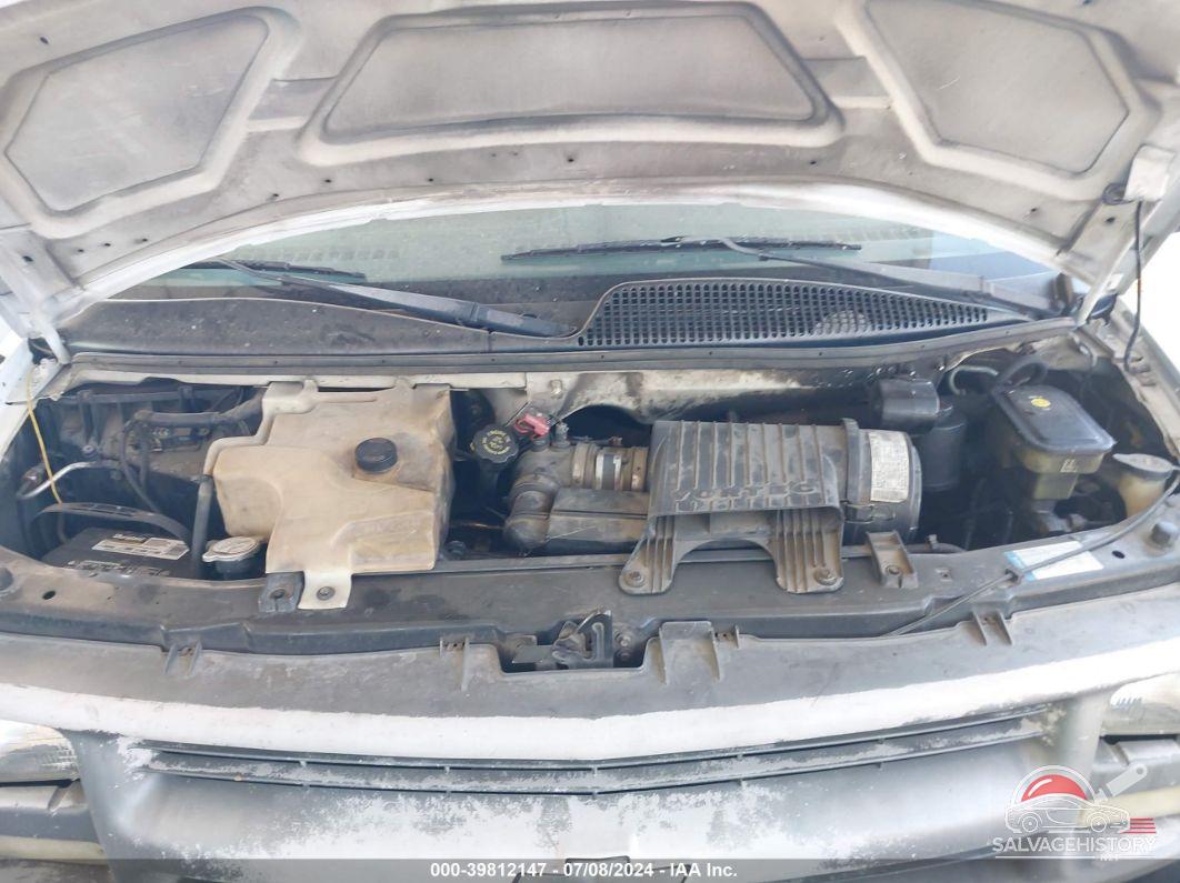 1GCGG25RX21216819 2002 CHEVROLET EXPRESS photo no. 10