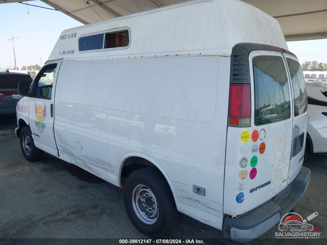 1GCGG25RX21216819 2002 CHEVROLET EXPRESS photo no. 3