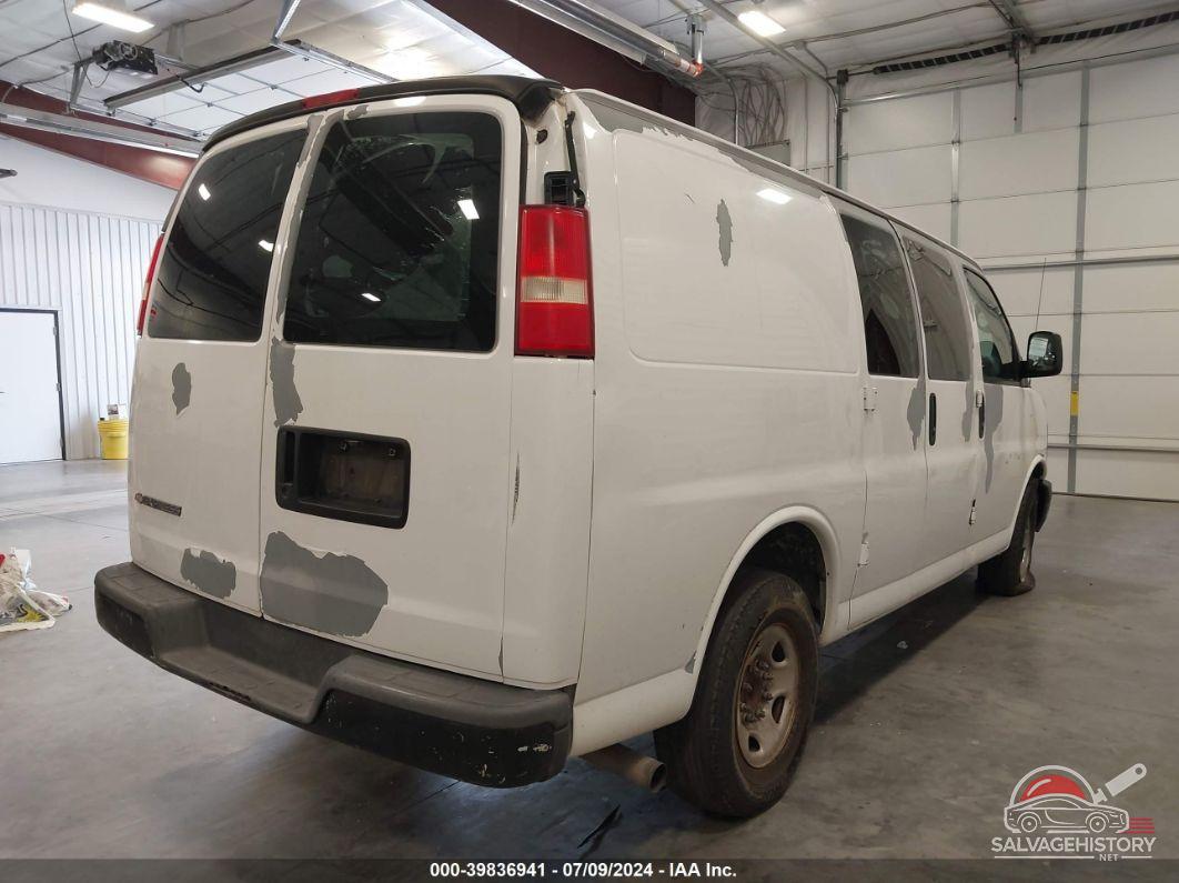 1GCGG25VX71212063 2007 CHEVROLET EXPRESS photo no. 4
