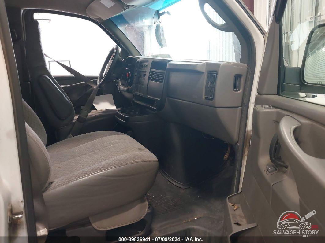 1GCGG25VX71212063 2007 CHEVROLET EXPRESS photo no. 5