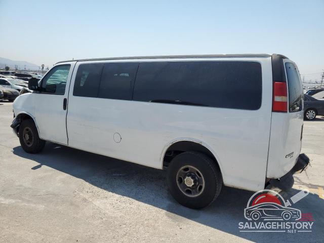 1GAZG1FG3E1160669 2014 CHEVROLET EXPRESS photo no. 2
