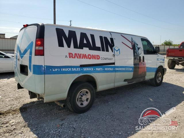 1GCZGHFG6G1161995 2016 CHEVROLET EXPRESS photo no. 3