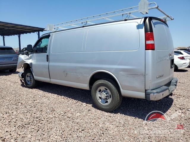 1GCWGAFF5H1155382 2017 CHEVROLET EXPRESS photo no. 2