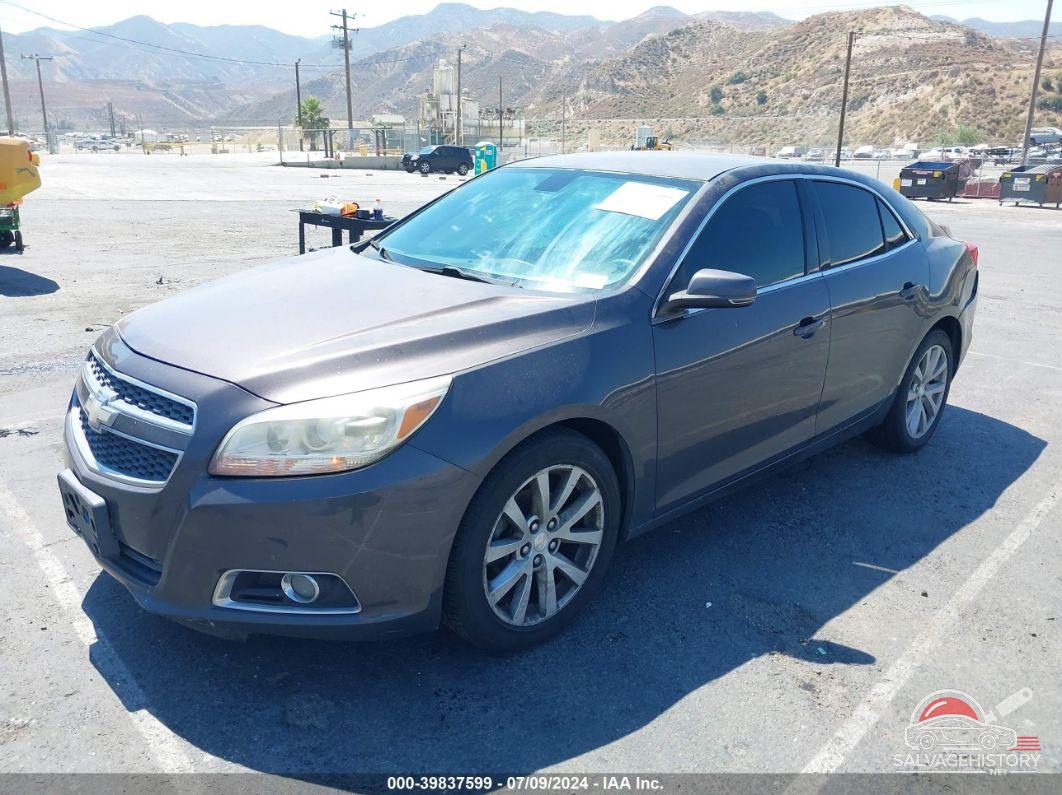 1G11E5SA1DF281438 2013 CHEVROLET MALIBU photo no. 2