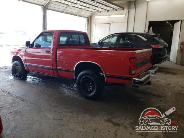 1GCCT14Z8K2218102 1989 CHEVROLET S10 photo no. 2