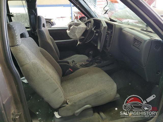 1GCCS19X4V8209229 1997 CHEVROLET S10 photo no. 7