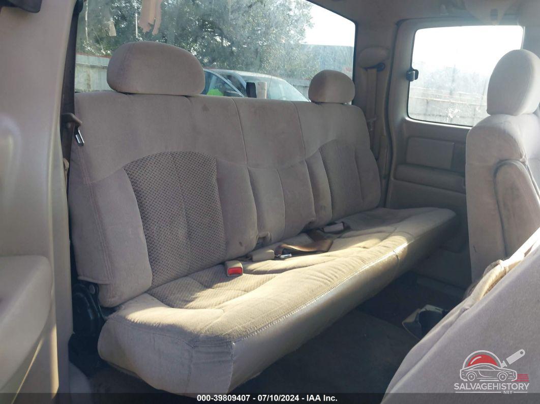 1GCEK19T72E189383 2002 CHEVROLET SILVERADO 1500 photo no. 8