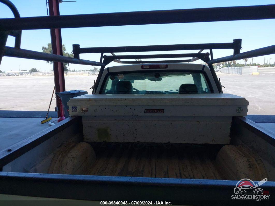 1GCEC14X23Z320169 2003 CHEVROLET SILVERADO 1500 photo no. 8