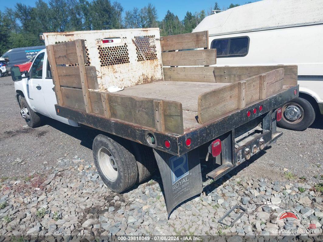 1GB4CZCL5BF180003 2011 CHEVROLET SILVERADO 3500HD CHASSIS photo no. 3