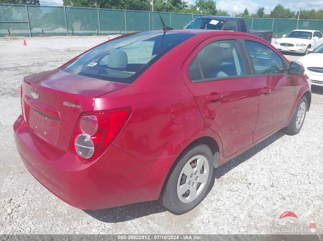 1G1JA5SH6D4240226 2013 CHEVROLET SONIC photo no. 4