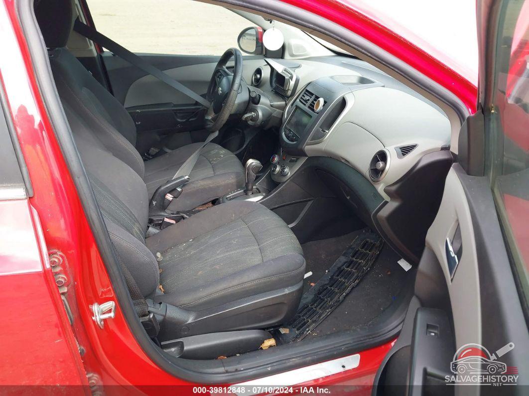1G1JC5SH6D4232380 2013 CHEVROLET SONIC photo no. 5