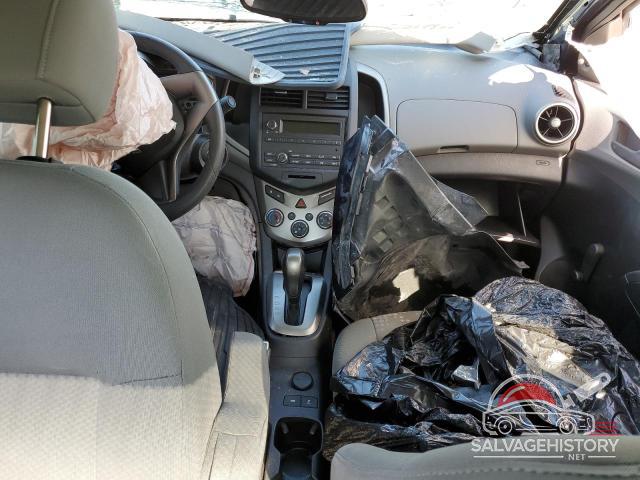 1G1JA5SG9F4130443 2015 CHEVROLET SONIC photo no. 8