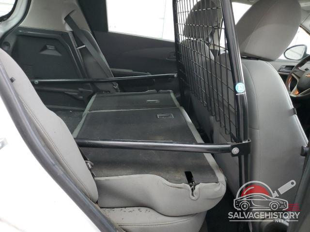 1G1JA6SH3F4189230 2015 CHEVROLET SONIC photo no. 10