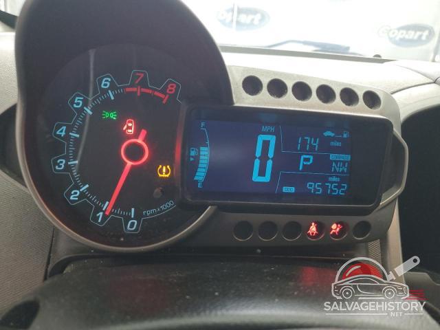 1G1JA6SH3F4189230 2015 CHEVROLET SONIC photo no. 9