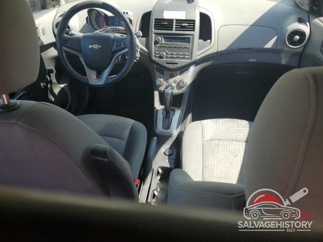 1G1JA6SH9F4207276 2015 CHEVROLET SONIC photo no. 8