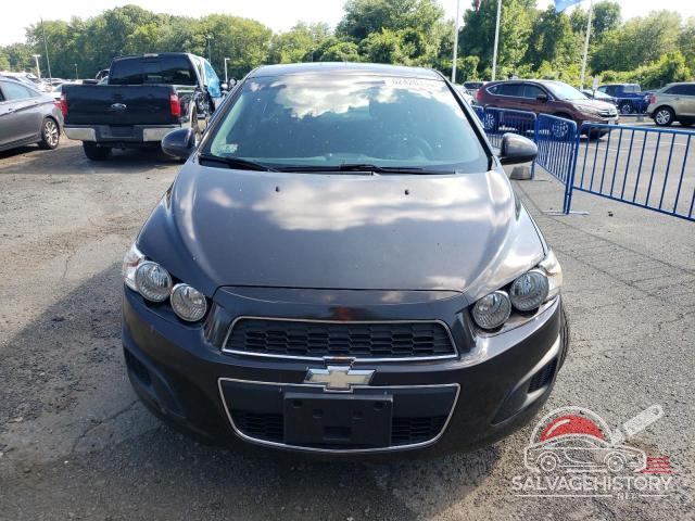 1G1JC5SG6F4132340 2015 CHEVROLET SONIC photo no. 5